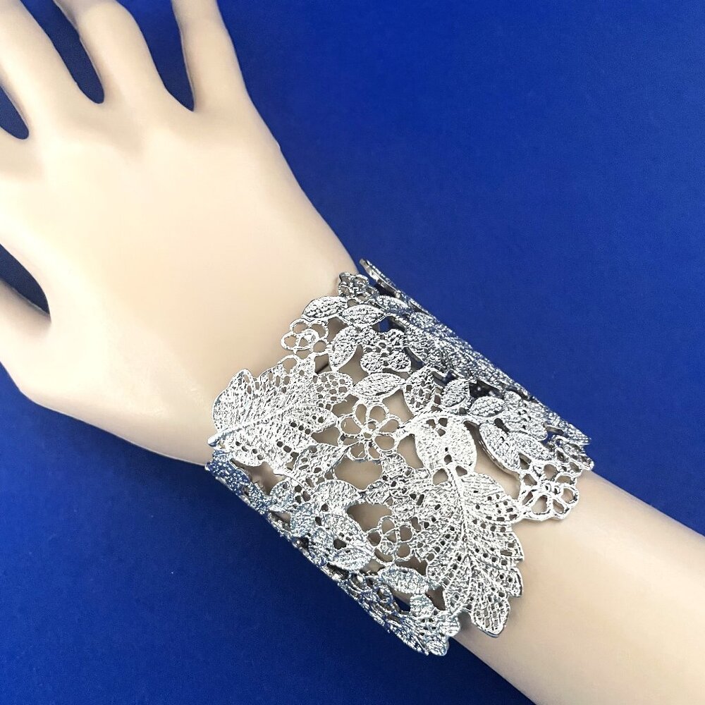 Iris Apfel Silver Tone Metal Lace Like Cuff Bracelet